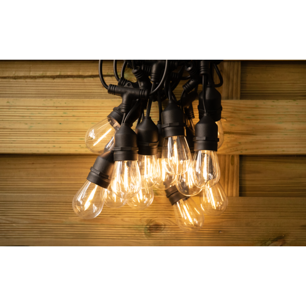 Guirlande lumineuse DEL solaire de style vintage à filament -  Intérieur/Extérieur - 15 ampoules - 10.5 m