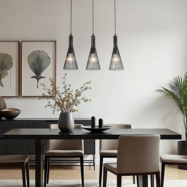 Industrial 3-light pendant lamp Sofia in black metal