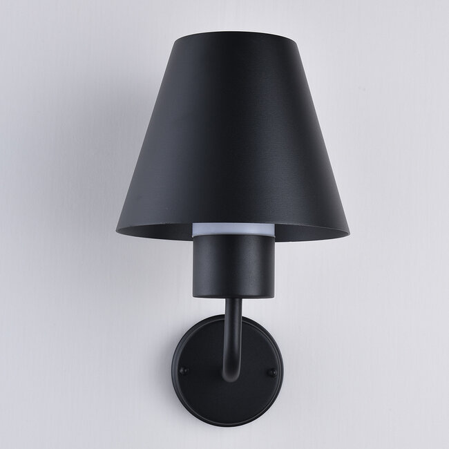 Outdoor wall lamp with lampshade Michelle - black