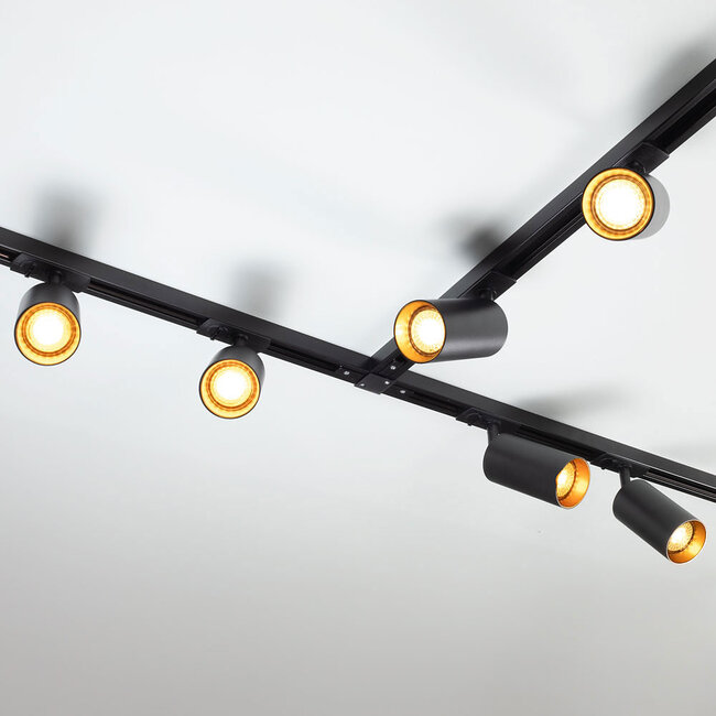 Modern single-phase track system with Juno spots