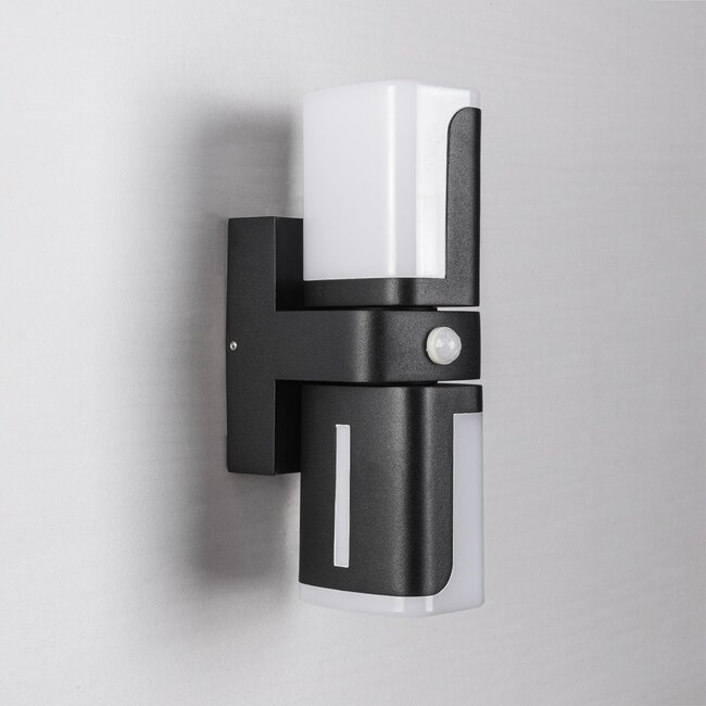 Adjustable outdoor wall light Bobby with sensor - black integrated LED