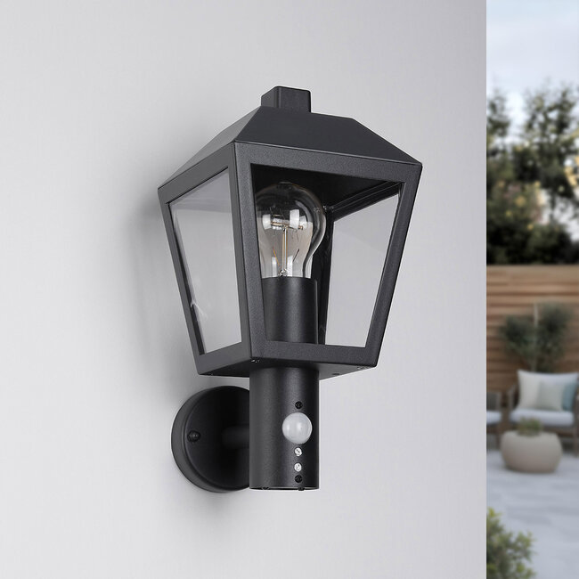 Dax rural outdoor wall light with sensor - Black