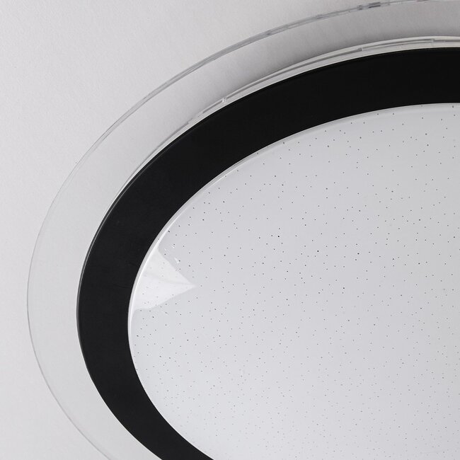 Maisy Ceiling light with RGBW function, Remote control and memory function