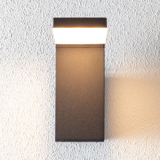 Solar wall lights for outdoor use - Pascal
