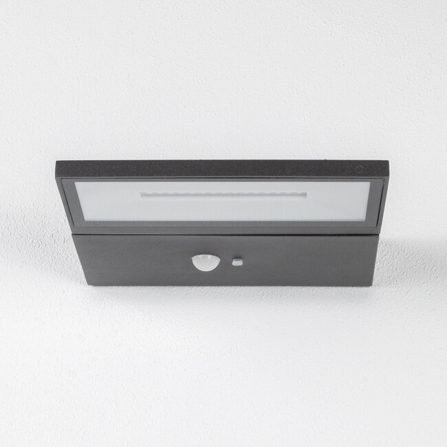 Foldable solar wall lamp with sensor Arietta