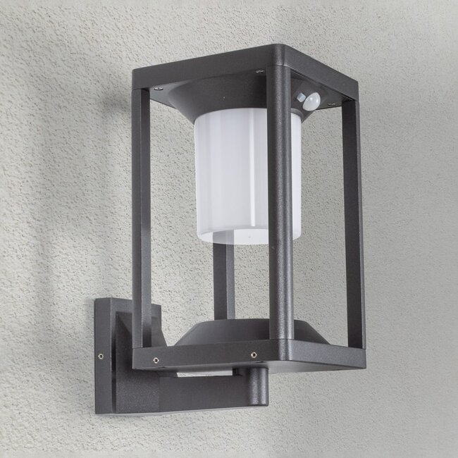 Solar outdoor wall light with sensor Milena