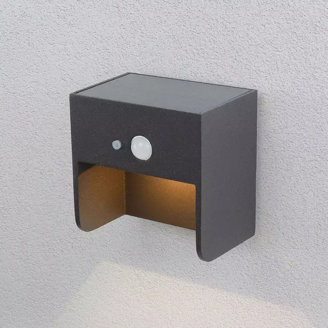 Solar wall light for outdoor use with sensor Camila