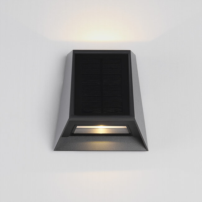 Solar outdoor wall light with sensor Sonia