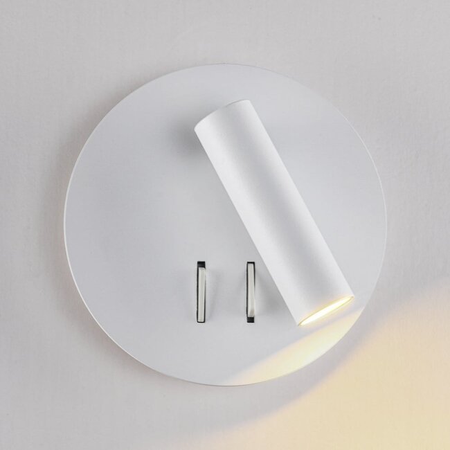 Round wall lamp Lenae with rotatable spotlight and illuminated wall plate