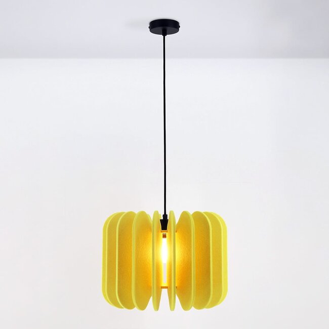 Pendant lamp Benthe in yellow PET felt