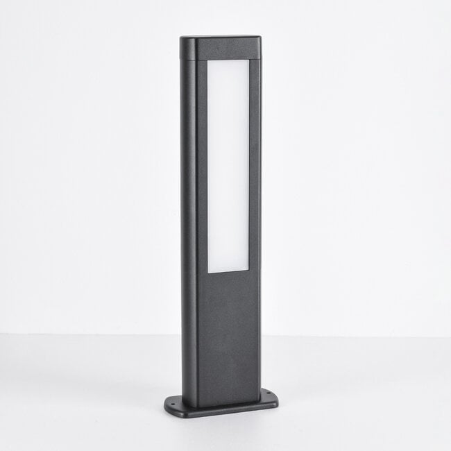 Outdoor floor lamp Stein - black with integrated LED