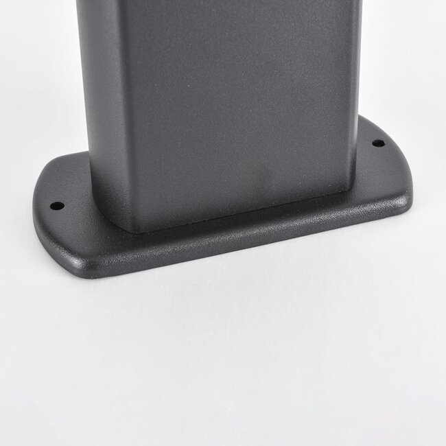 Outdoor floor lamp Stein - black with integrated LED