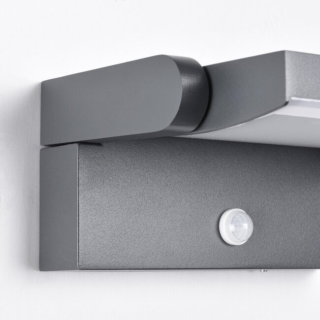 Adjustable outdoor wall light Berlin with sensor anthracite integrated LED