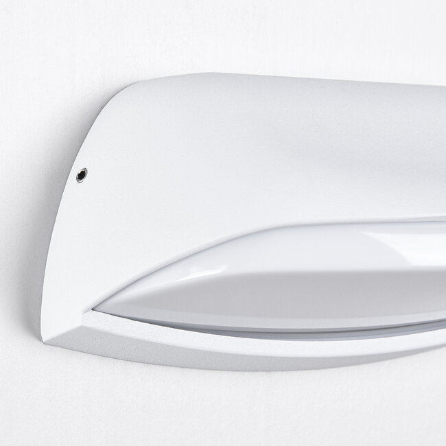 Modern white Jessy wall light for outdoor use