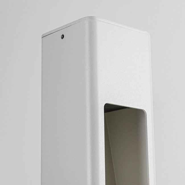 Velia standing outdoor lamp - White