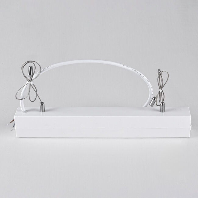 Emergency lighting surface-mounted, ceiling-mounted with pendant