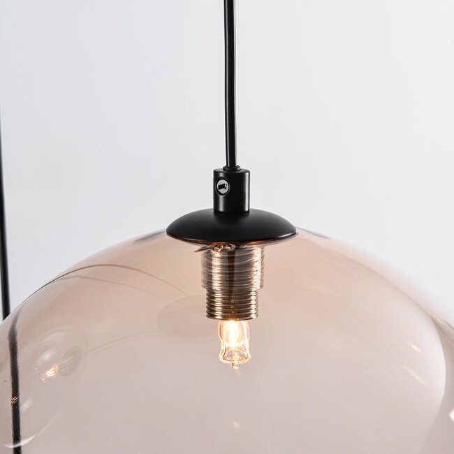 Luminor 3-light pendant lamp design with various glass spheres