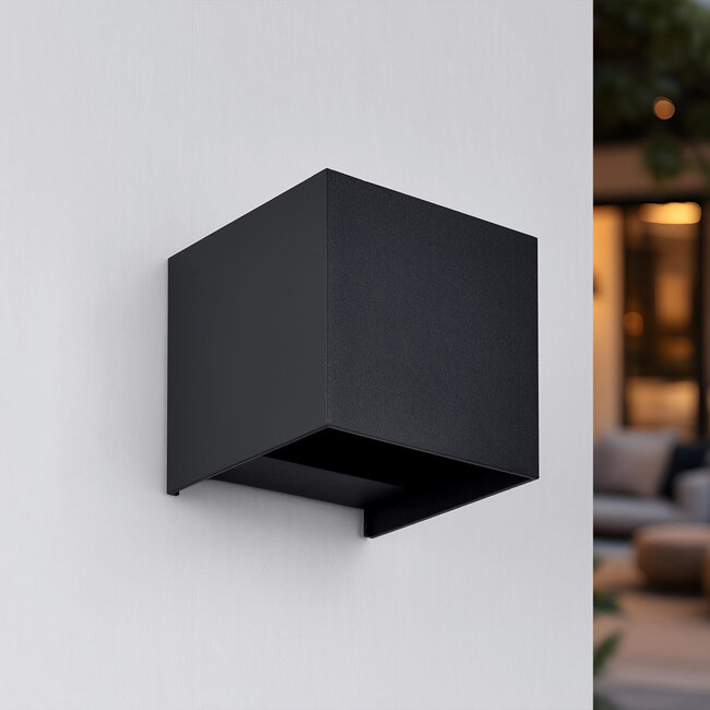 Dimmable wall lamp Daisy - black - dim-to-warm