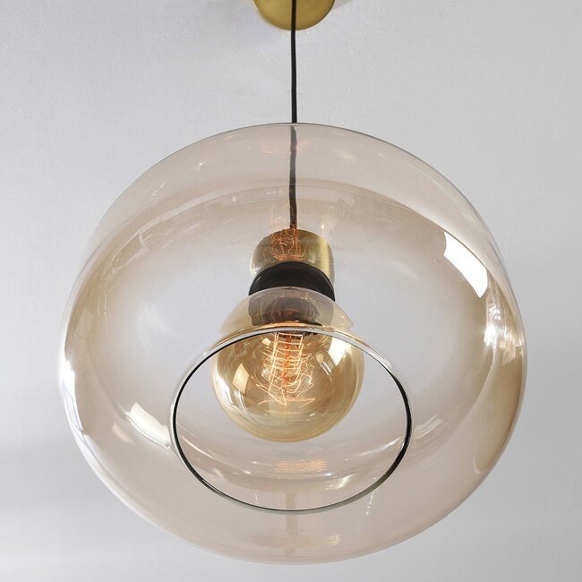 Contemporary Shade pendant lamp with a modern twist - Amber glass