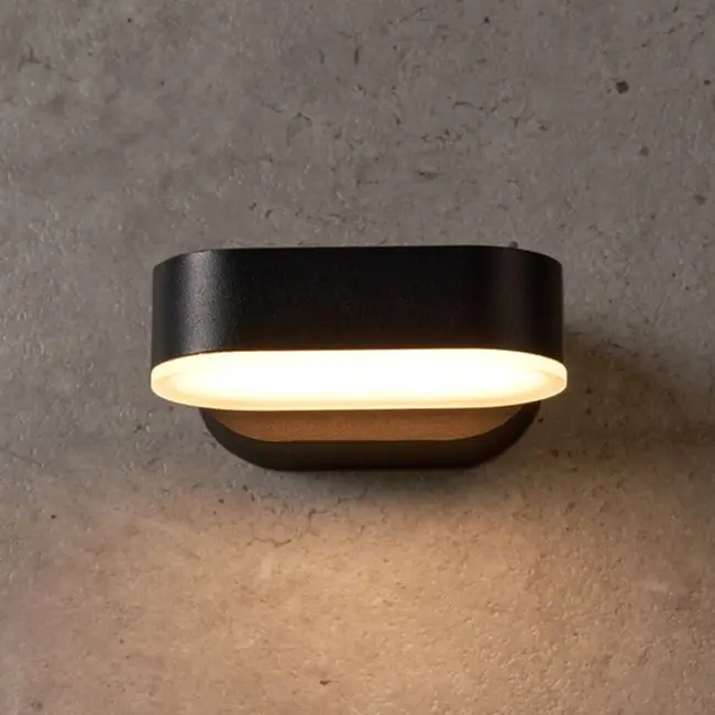 Rotatable bathroom lamp Isabelle in black