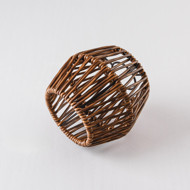 Festoon lighting cable shade in dark rattan look