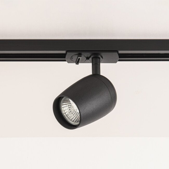 Modern 1.5 metre single-phase track lighting system with Kimi spotlights - ceiling lights