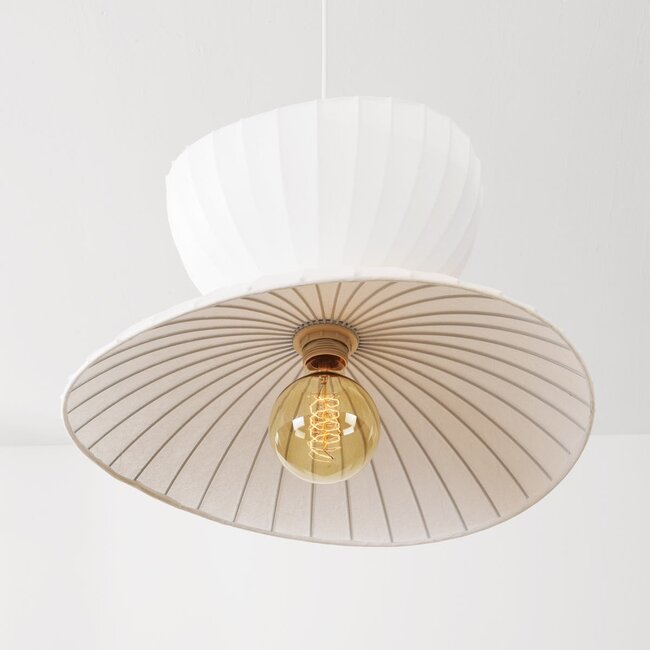 Pendant light Kaze with double-sided shade - white