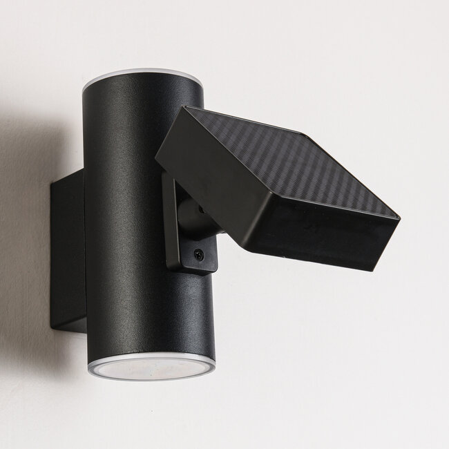 Solar wall light Atri – black with up- & downlight