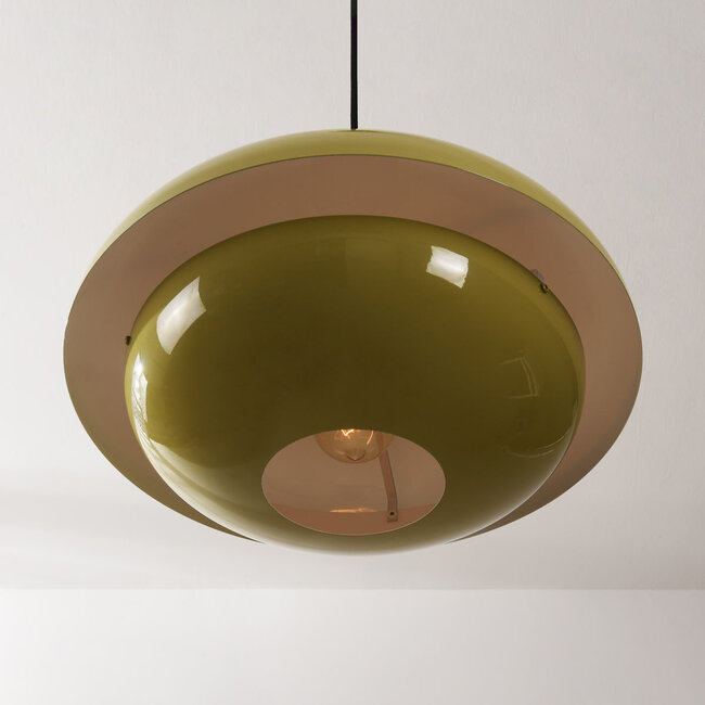Retro Orbia pendant lamp in glossy khaki green