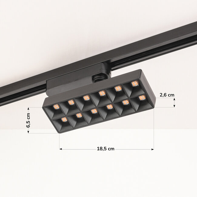 Black 1-phase track lighting system, 1.5 metres long, with Varo spotlights 4000K