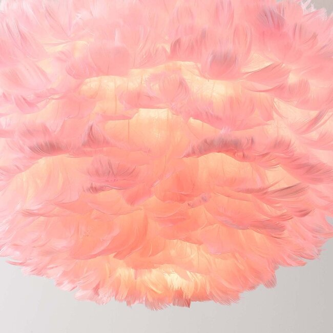 Designer lighting Pluma pendant lamp in soft pink with feathers