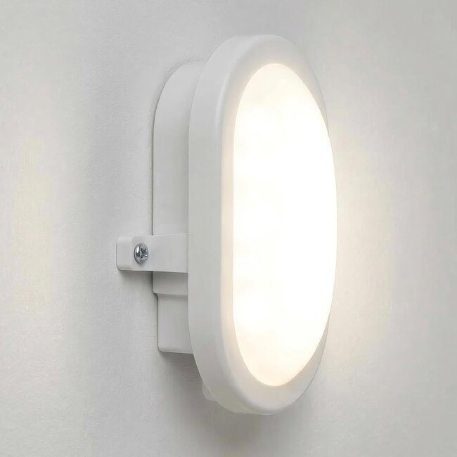 Bulkhead Ovale  white with integrated LED, 6W