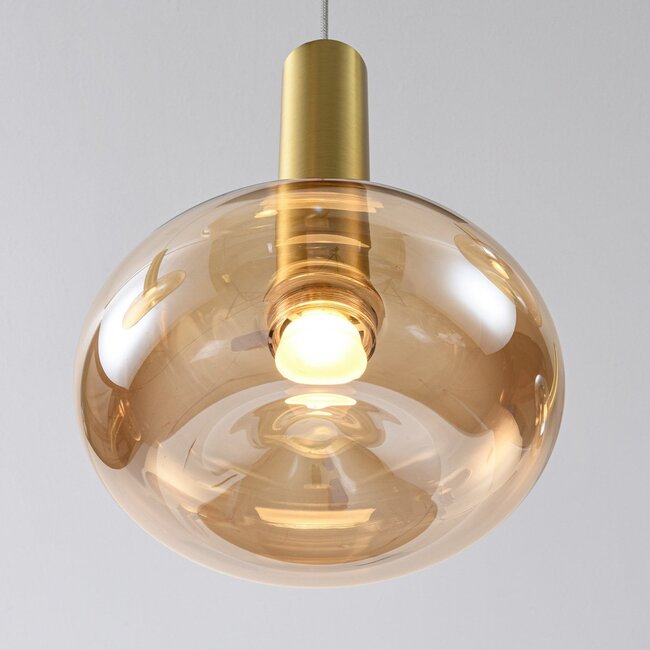 Dimmable pendant light Valira with amber glass, gold details and remote control, 5 lights