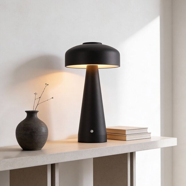 Rechargeable Soma mushroom lamp in black with touch dimmer and adjustable colour temperature