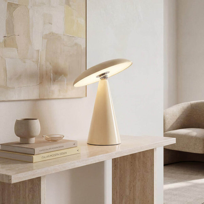 Rechargeable table lamp Ariso cream with touch dimmer and adjustable light colour