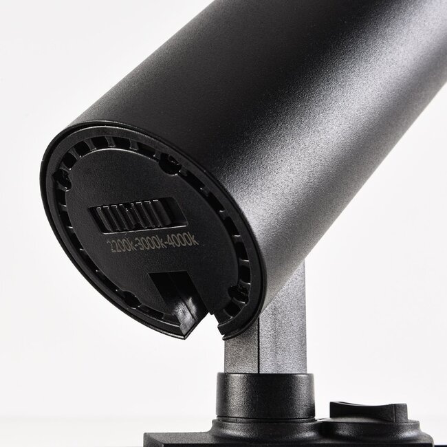 Modern 3-metre single-phase track lighting system with Jolie spotlights - ceiling lights