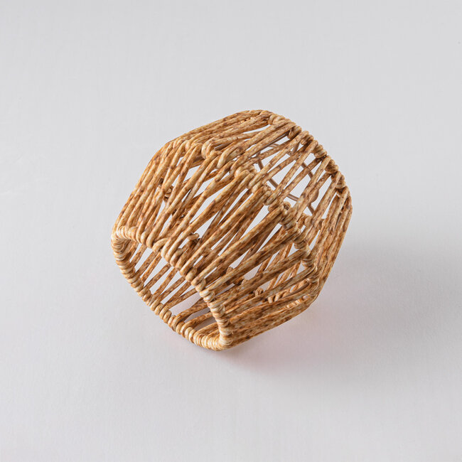 Festoon shade with a rattan look in mottled yellow and brown