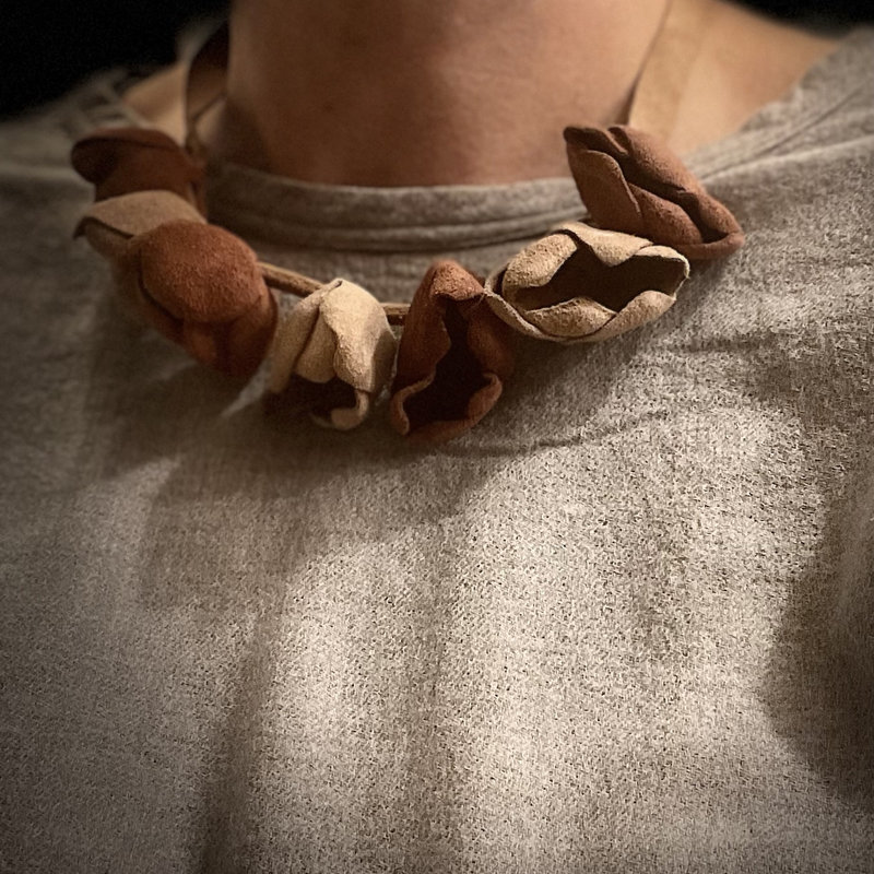 Halsketting leder - kort - taupe-roze