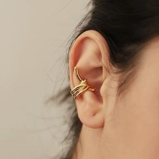 CiciDeJeweleryAMS Geometric design fluid line, small ear cuff