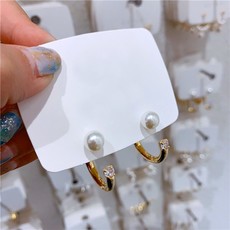CiciDeJeweleryAMS Geometric special design C shape pearl earring