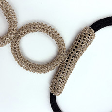 Hara Karamichali Daphni collier