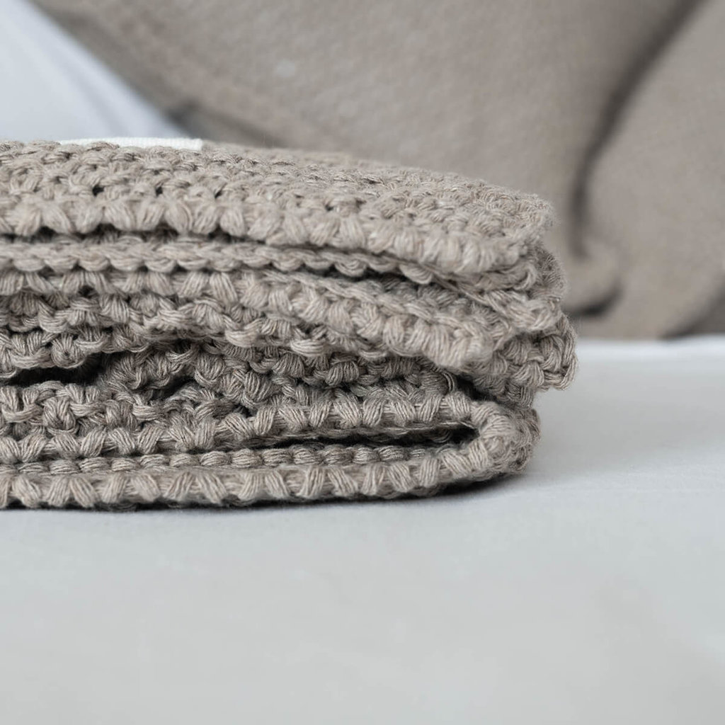 Mohya Decorated blanket beige