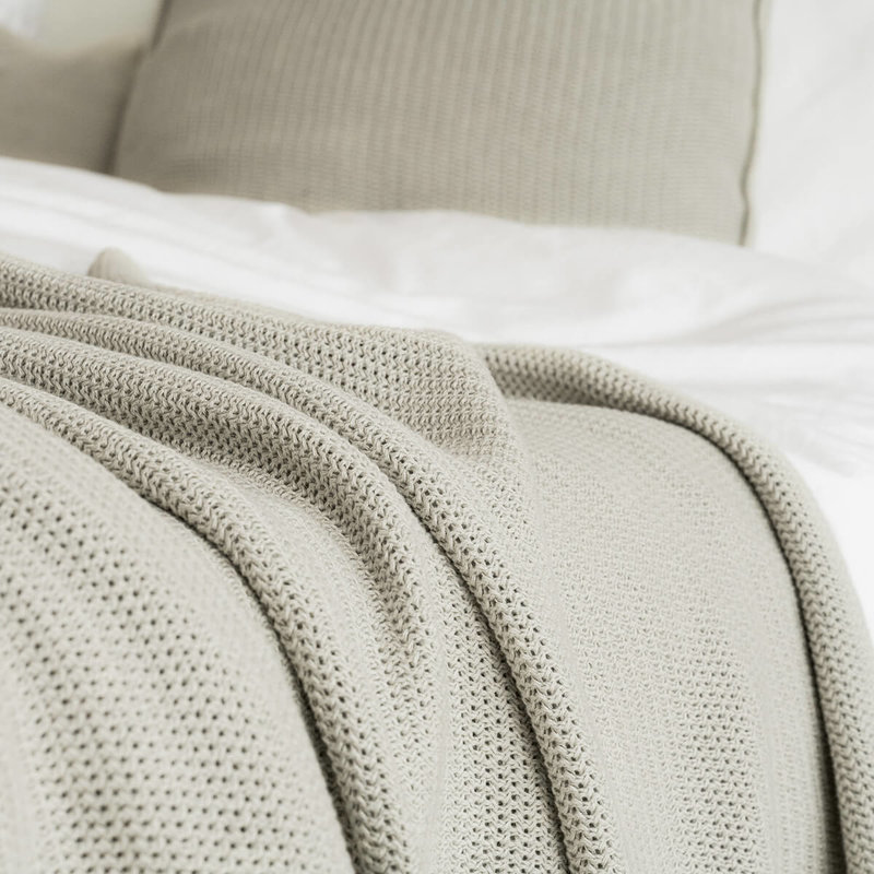 Mohya Close to nature blanket light grey