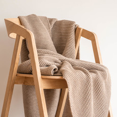 Mohya Warm feeling taupe blanket