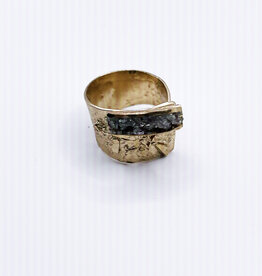 Tina Kotsoni Ring B 1009 dark grey