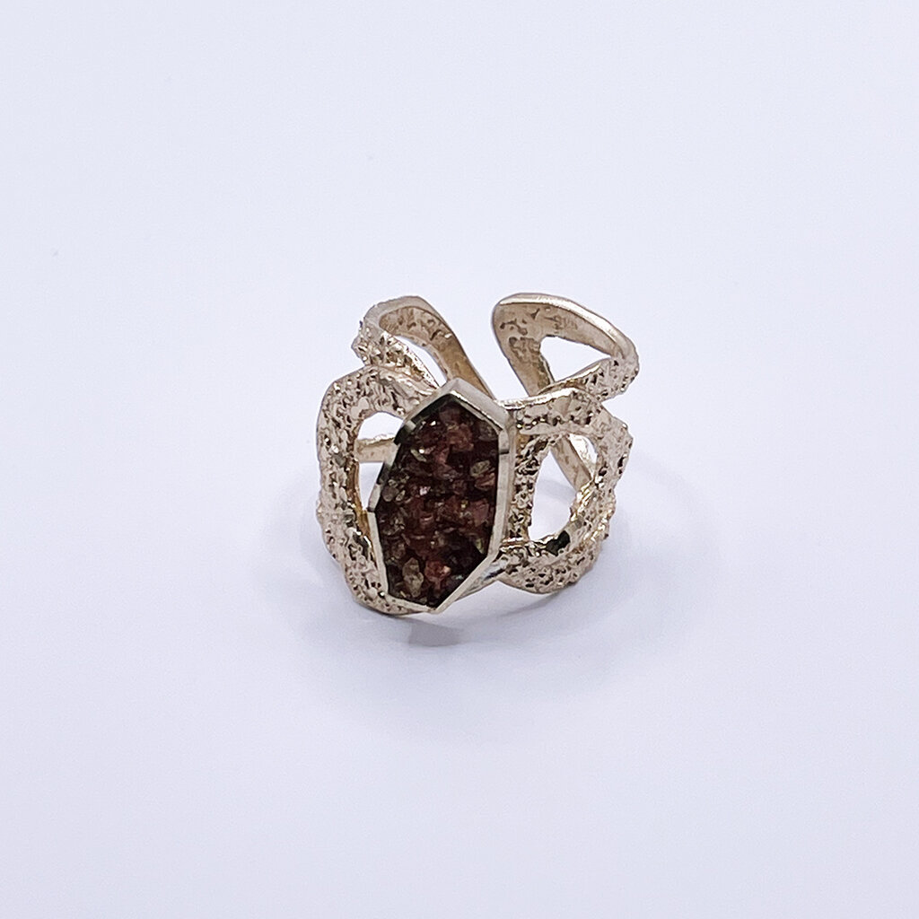 Tina Kotsoni Ring D 96 coral