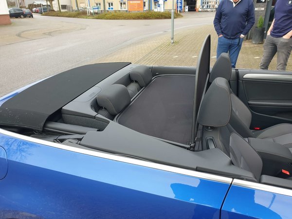 Volkswagen Windscherm VW Golf 6 - VW Golf 7 beige Volkswagen Windscherm VW Golf 6 - VW Golf 7 beige