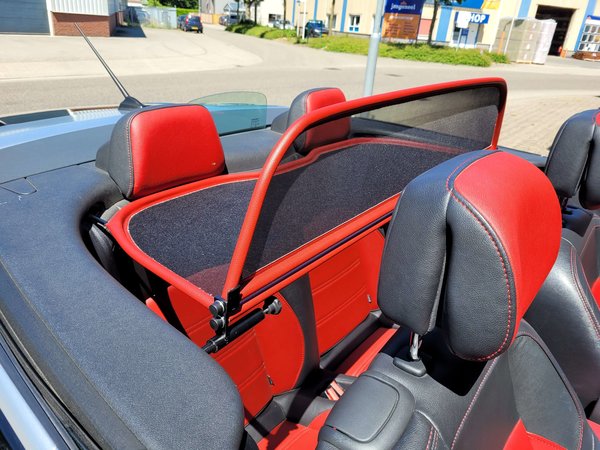 Renault Windscherm Renault Megane 3 rood Renault Windscherm Renault Megane 3 rood