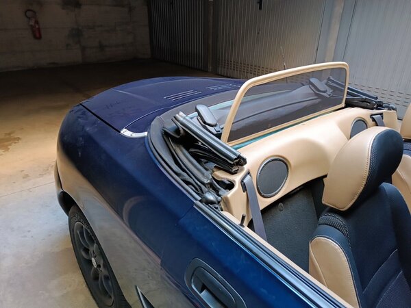 MG Windscherm MG MGF/MGTF beige MG Windscherm MG MGF/MGTF beige