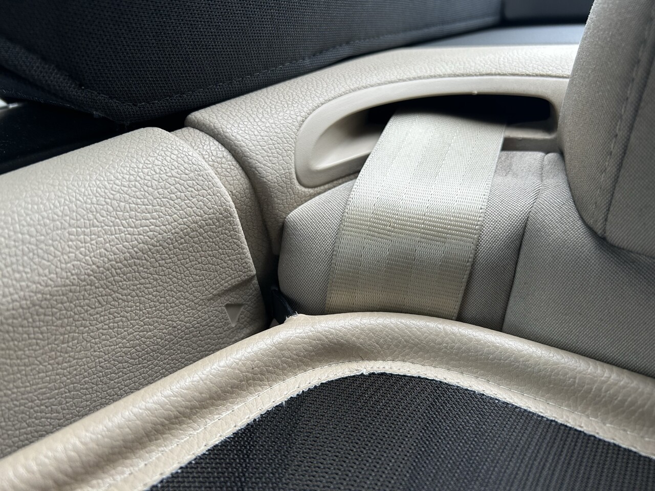 Volkswagen Windscherm VW EOS beige Volkswagen Windscherm VW EOS beige